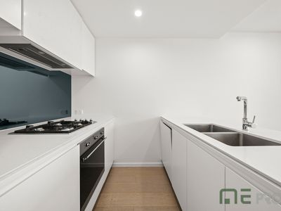7 / 2 Dalgety Street, Oakleigh