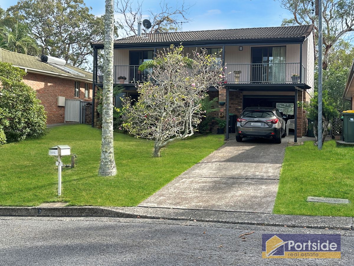 7 Robert Crescent, Lemon Tree Passage, Lemon Tree Passage - Thumbnail 2