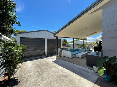 20 Waigani Avenue, Kawungan