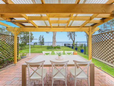 82 Leonard Avenue, Toukley