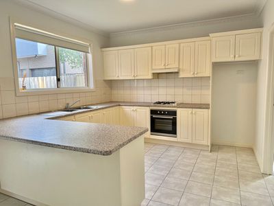3 / 43 Panorama Street, Clayton
