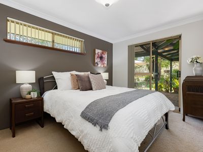 8 Boronia Road, Banjup