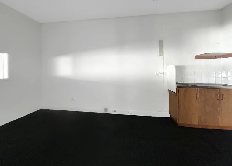 24 Henty Street, Portland