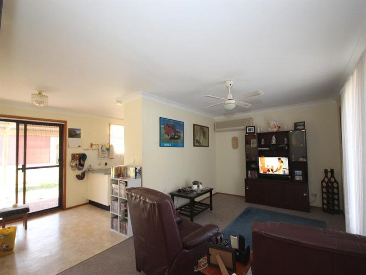 11 Poilus Pde, Tanilba Bay, Tanilba Bay - Thumbnail 2