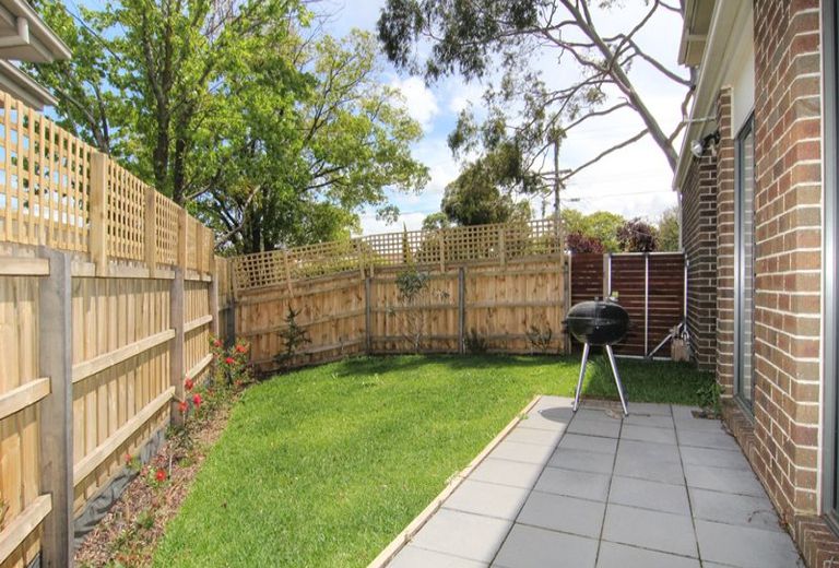 1 / 42 Prospect Street, Mount Waverley