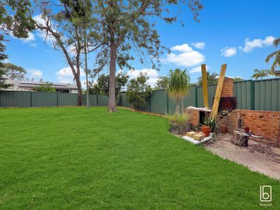 33 Hughes Avenue, Kanwal