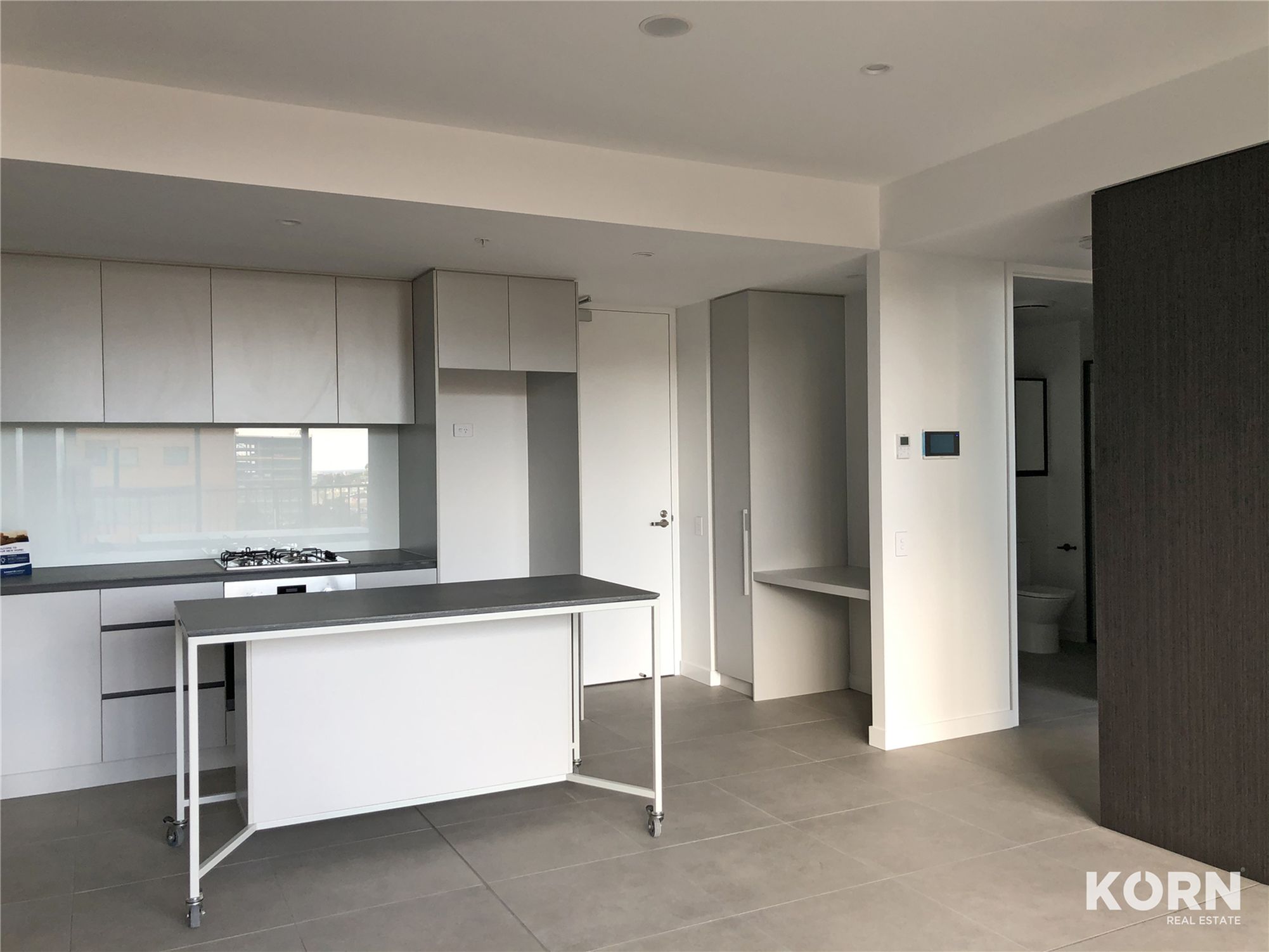 1908 / 17 Penny Place, Adelaide