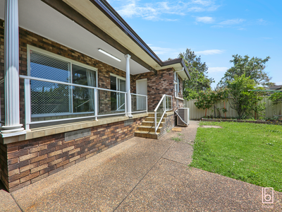 5 Cranbrook Crescent, Killarney Vale