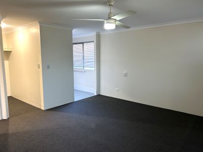 43 Amadeus Crescent, Port Kennedy