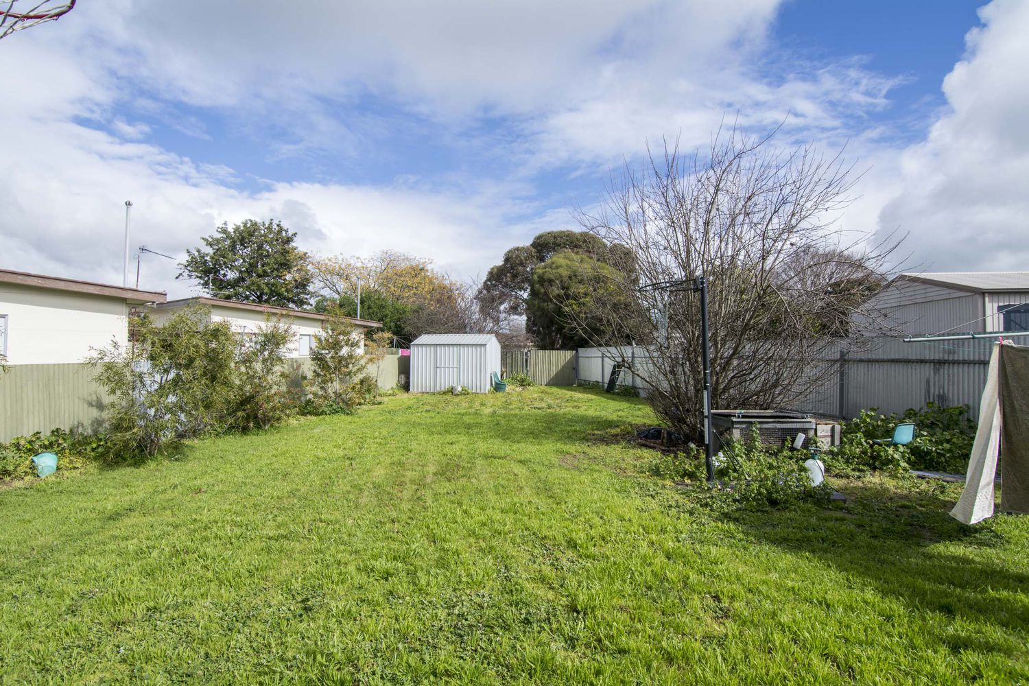 11 Burgess Street, Horsham