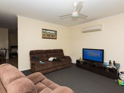 10 Paroo Close, South Hedland