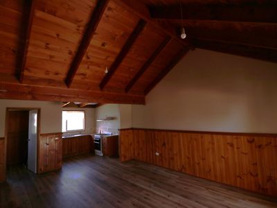 10 2- 6 Albert Street, Seymour