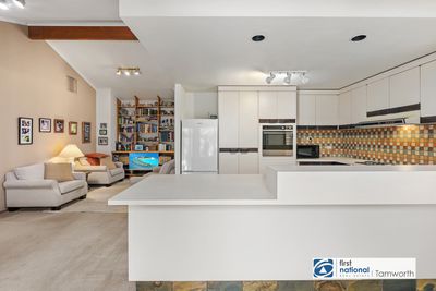 38 Valley Drive, Tamworth