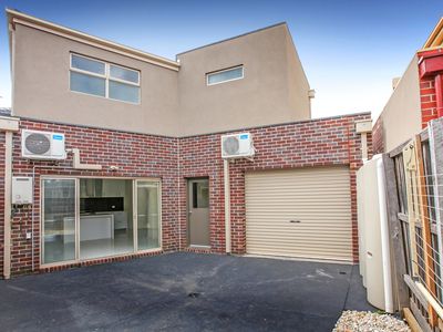4A Leonard Crescent, Ascot Vale
