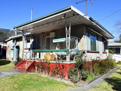 44 Roper Street , Mount Beauty