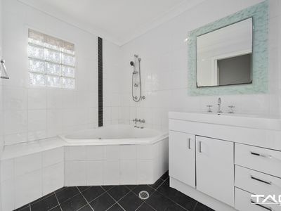 2 Owl Place, St Clair