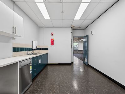 81-83 Strzelecki Avenue, Sunshine West