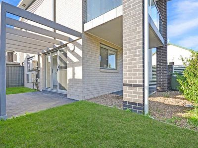 2 / 240 Newcastle Road, Jesmond