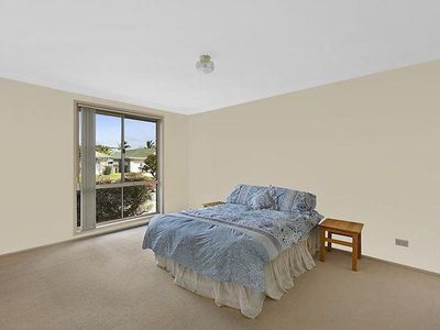 1 Skyhawk  Ave, Hamlyn Terrace