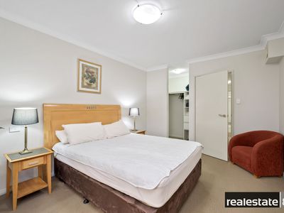 2 / 128 Mounts Bay Road, Perth