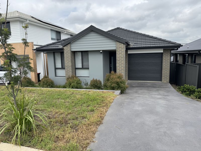 7 Battam Road, Gregory Hills