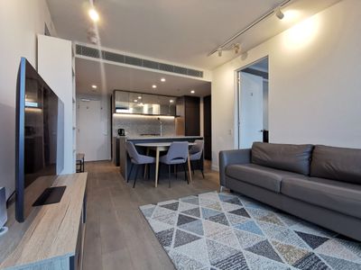 6810 / 160 Victoria Street, Carlton