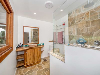 4 Woggoon Terrace, Ocean Shores