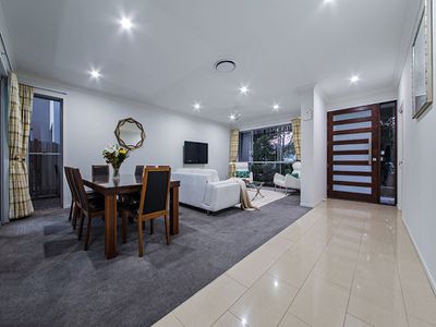5 Esk Cres, Wakerley