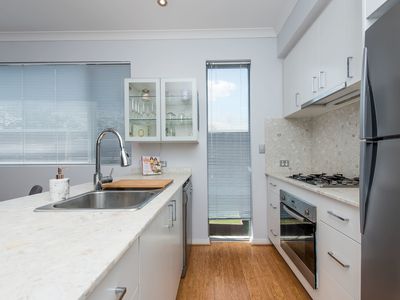 Unit 4-26 Carr Street, West Perth