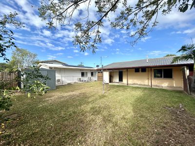 2 / 152 Trinity Beach Road, Trinity Beach