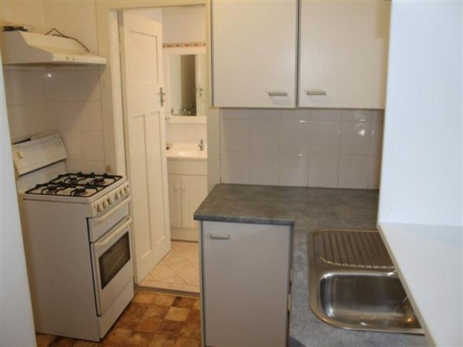 5 Tudor STREET, Belmore