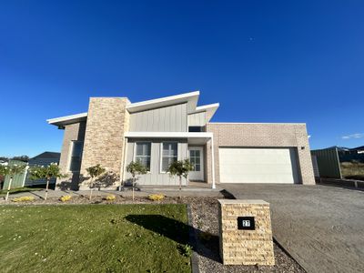 27 Sunningdale Close, Dubbo