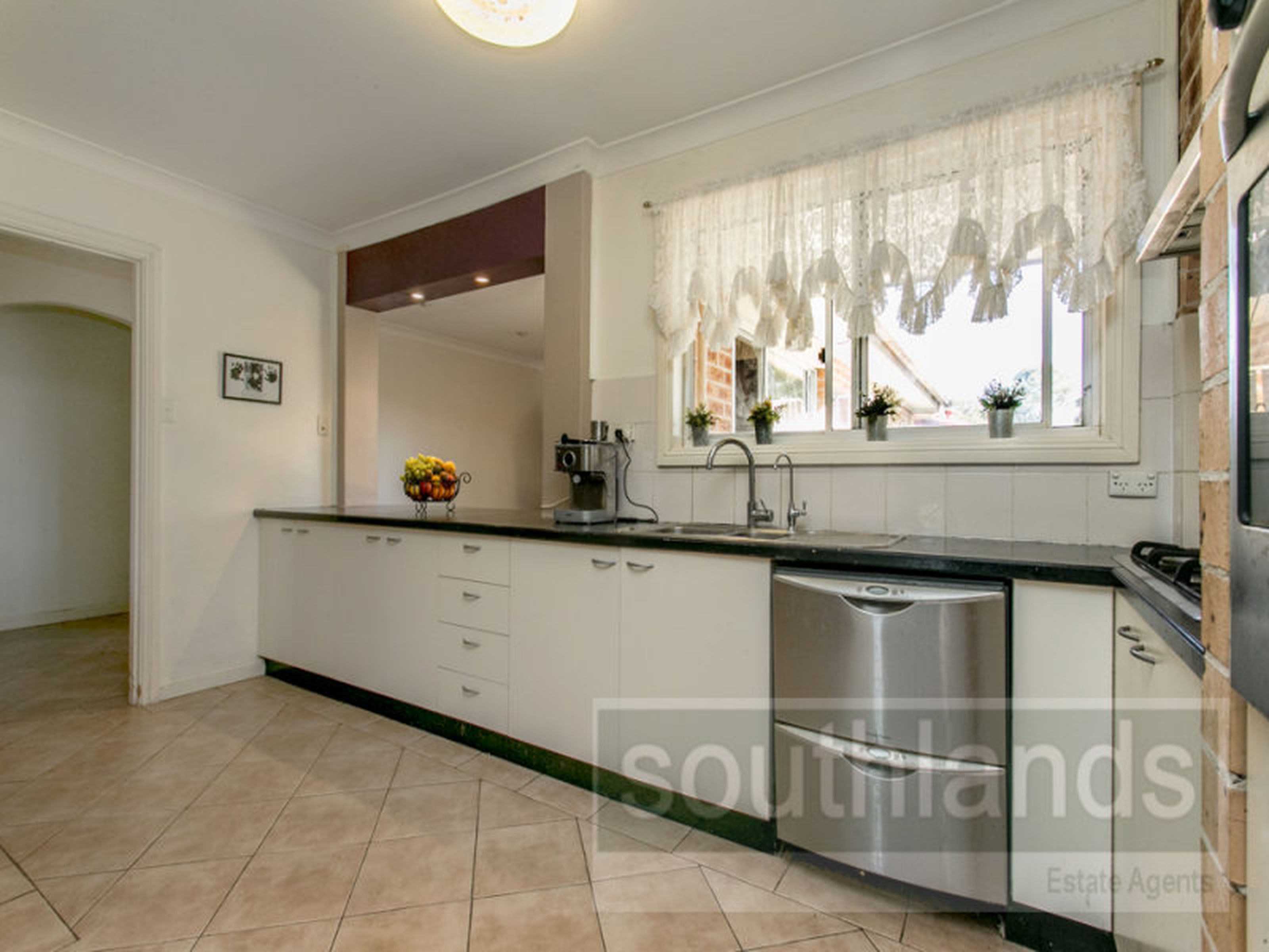 24 Narooma Avenue, SOUTH PENRITH