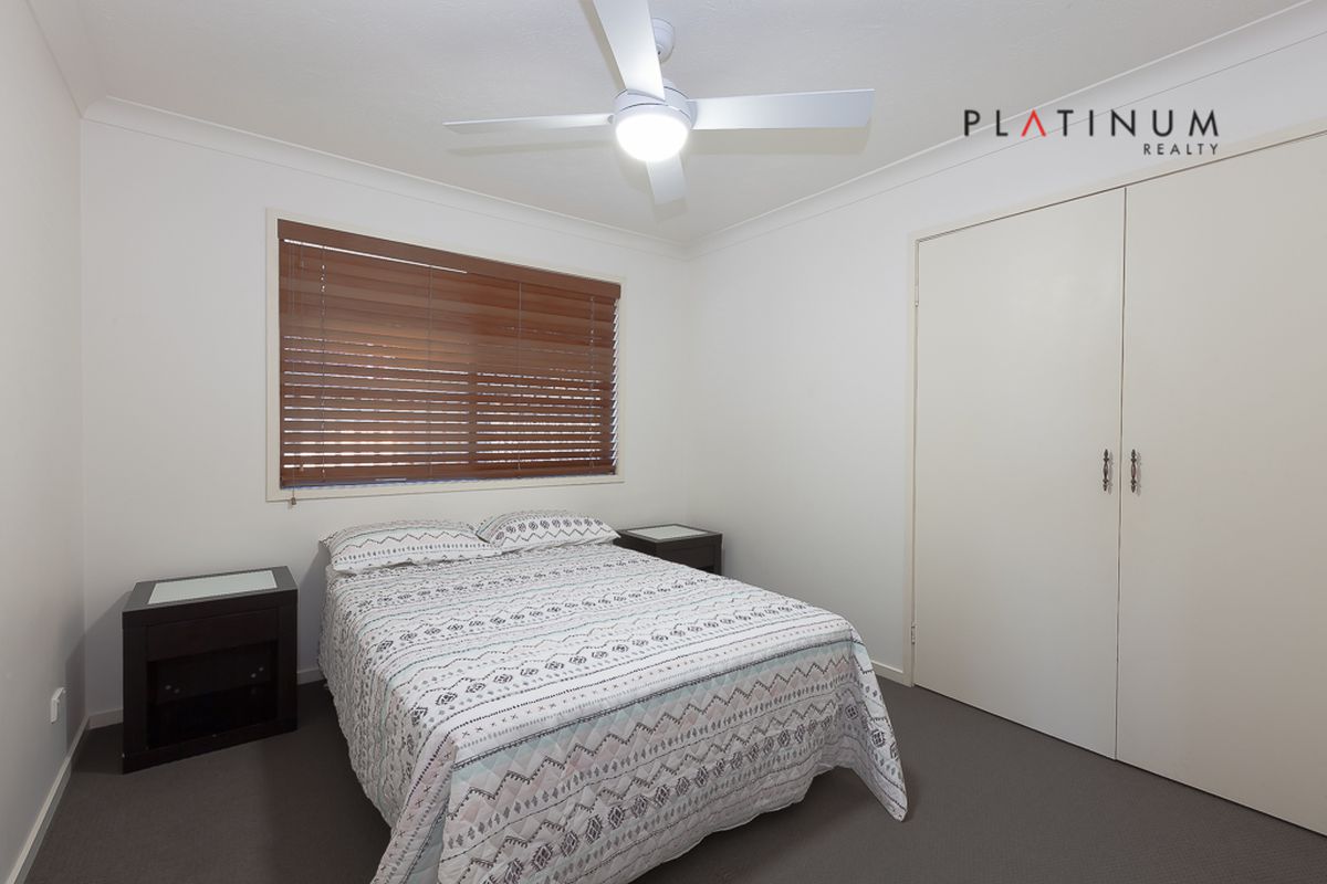 13 LE MANS DRIVE, Mermaid Waters