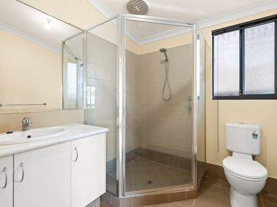 35 Planigale Loop, Djugun