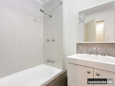 4 / 214 Carr Place, Leederville