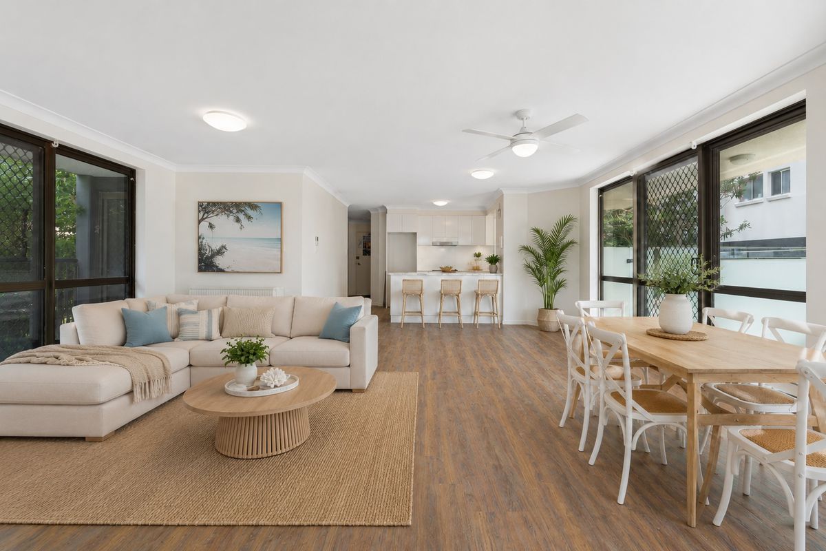 1 / 164 The Esplanade, Burleigh Heads