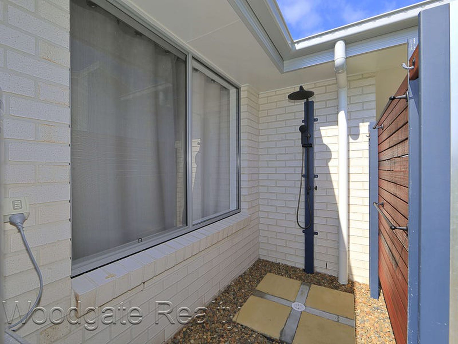 37 Frizzells Rd, Woodgate