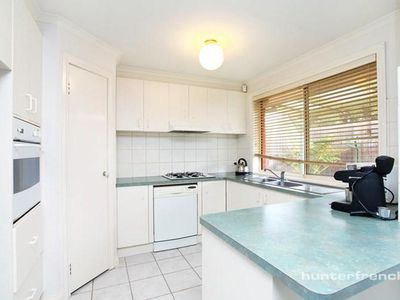 2/18 Townsing Court, Altona Meadows