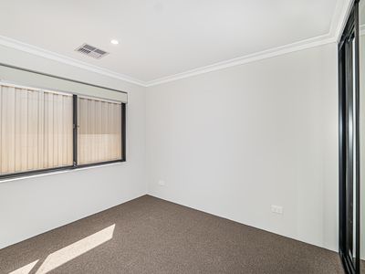 15B Calvera Gardens, Piara Waters