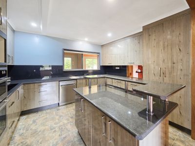 2 Mountain View Drive, Atherton