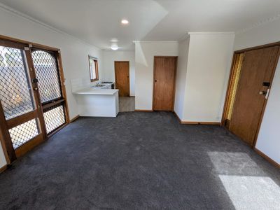 9 / 270A Pakington Street, Newtown