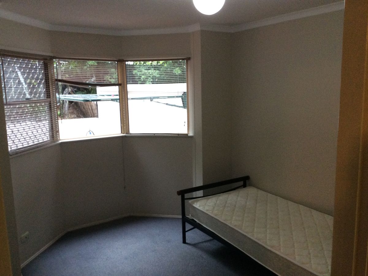 6 / 15 Clarence Road, Indooroopilly