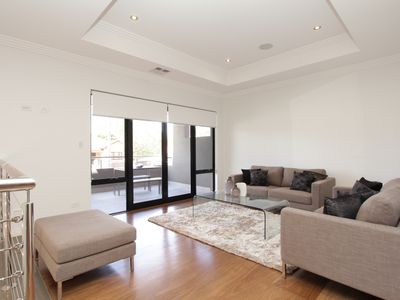 12B Elanora Street, Joondanna