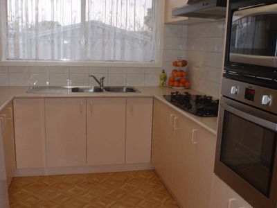 84 Lester Ave, St Albans