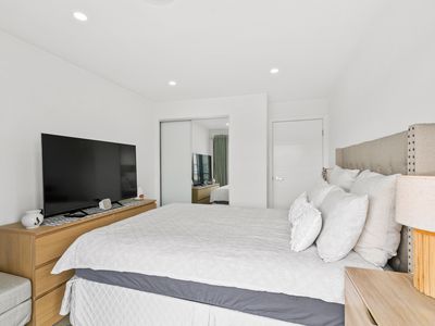 83 Wangolove Street, Tallawong