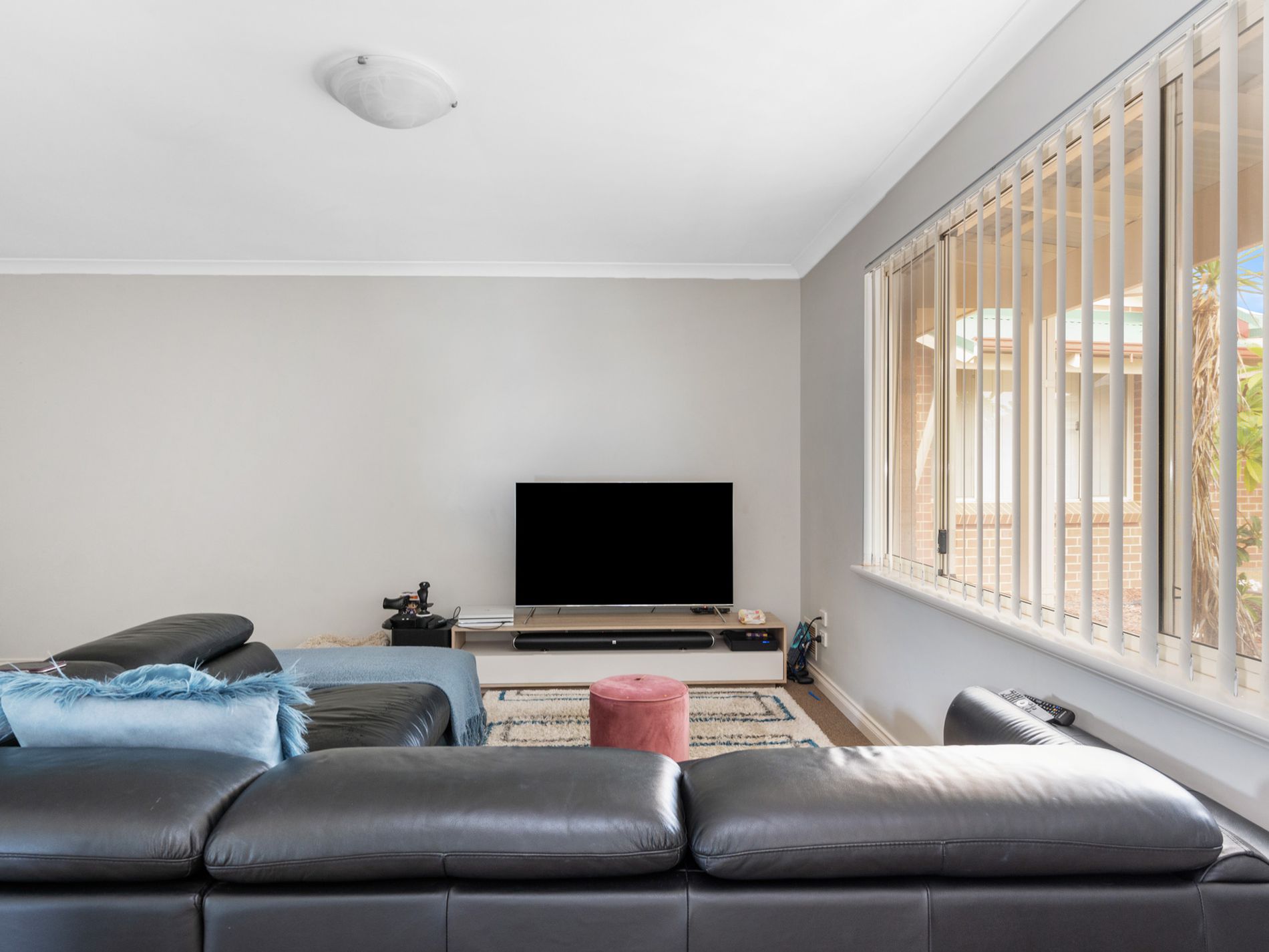 9 / 267 Dugan Street, Somerville