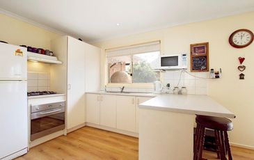 28 England Walk, Narre Warren South