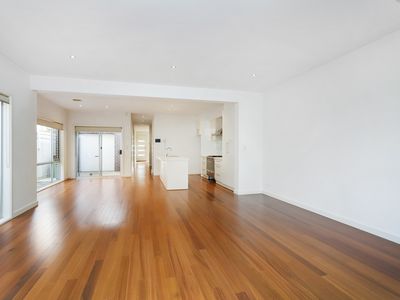 1 / 3 Macedon Street, Maribyrnong