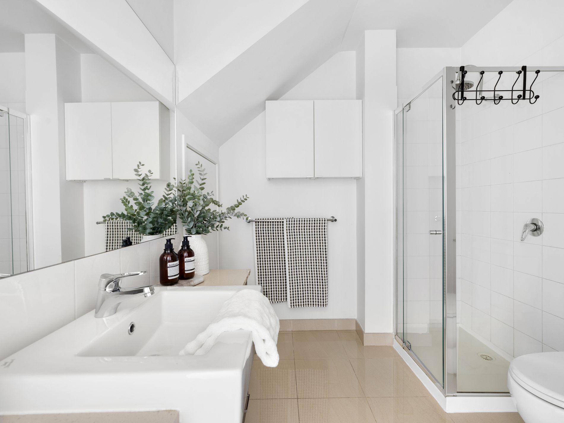 8 / 5 Saltriver Place, Footscray